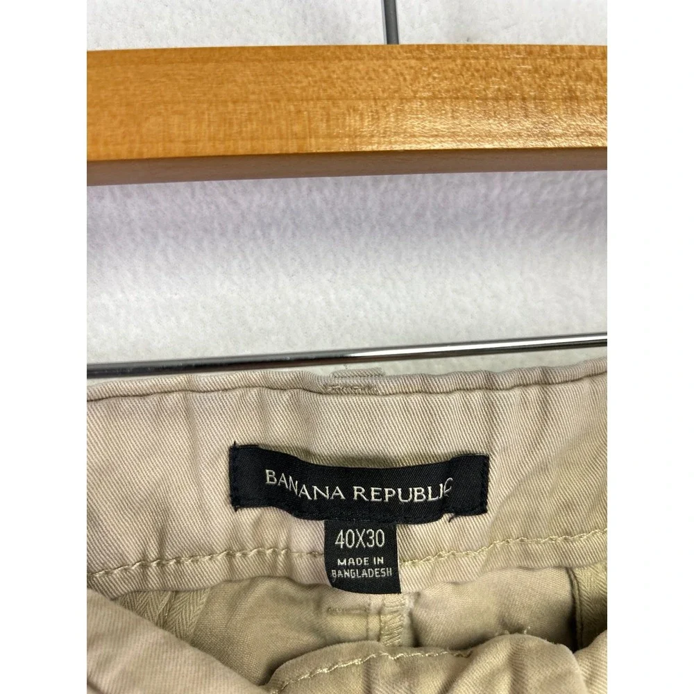 Banana Republic Mens Khaki Chinos Flat Front Pants‎ Size 40x30
